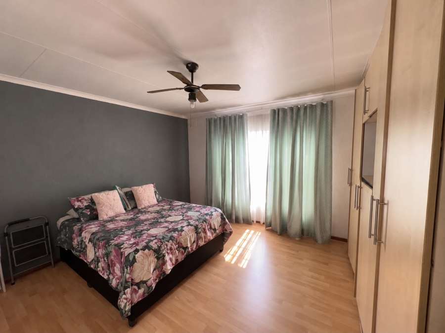 4 Bedroom Property for Sale in Cashan North West